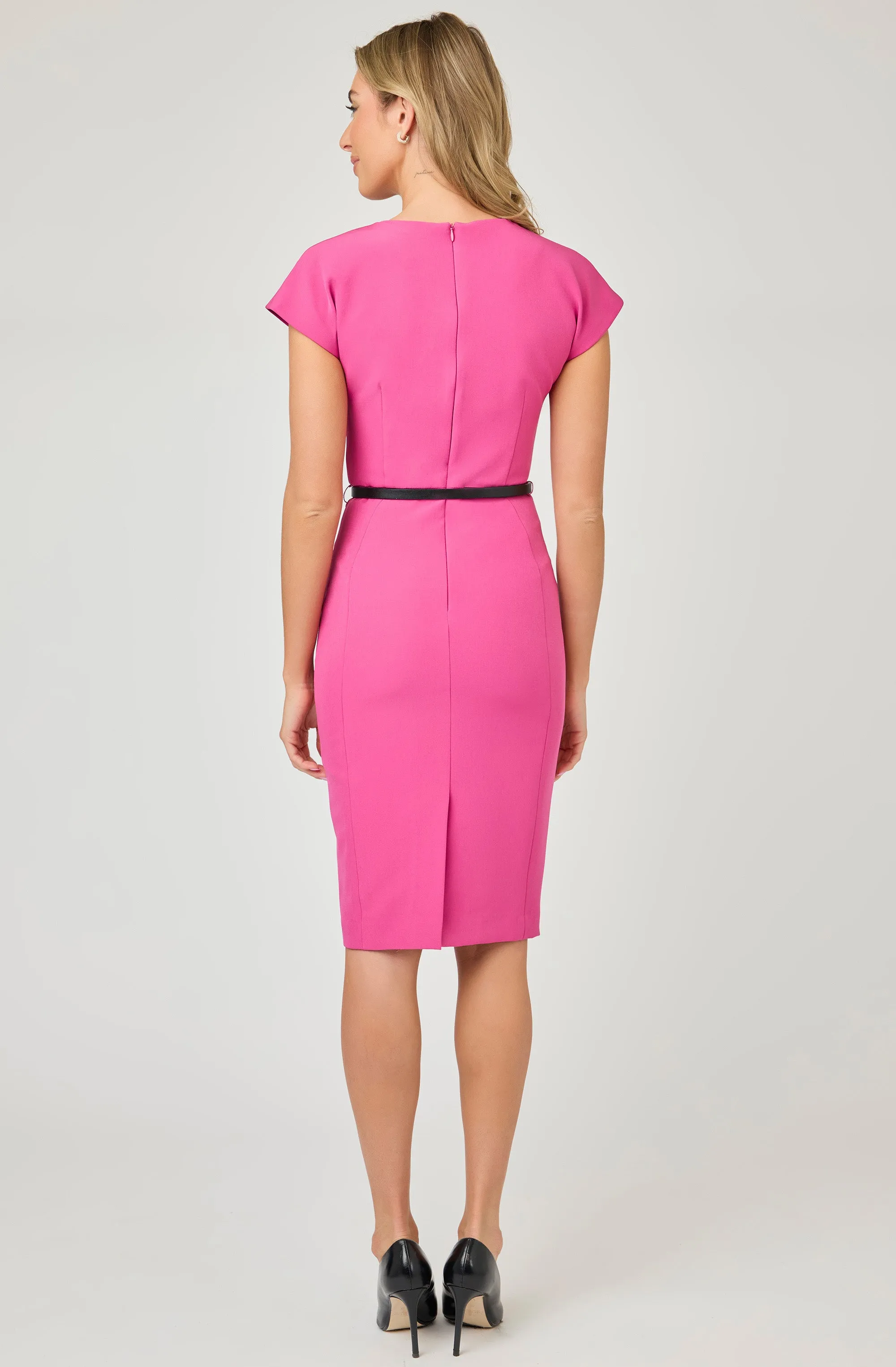 Fitted Dress with belt
