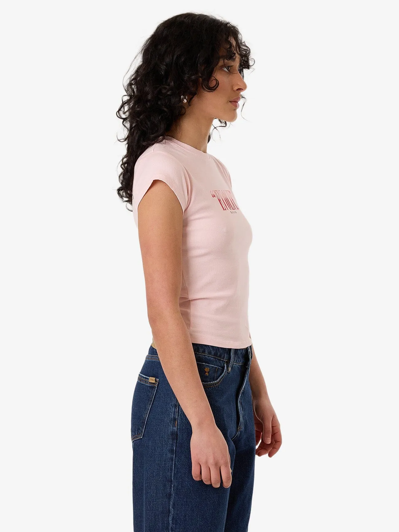 Highly Evolved Club Tee - Barely Pink