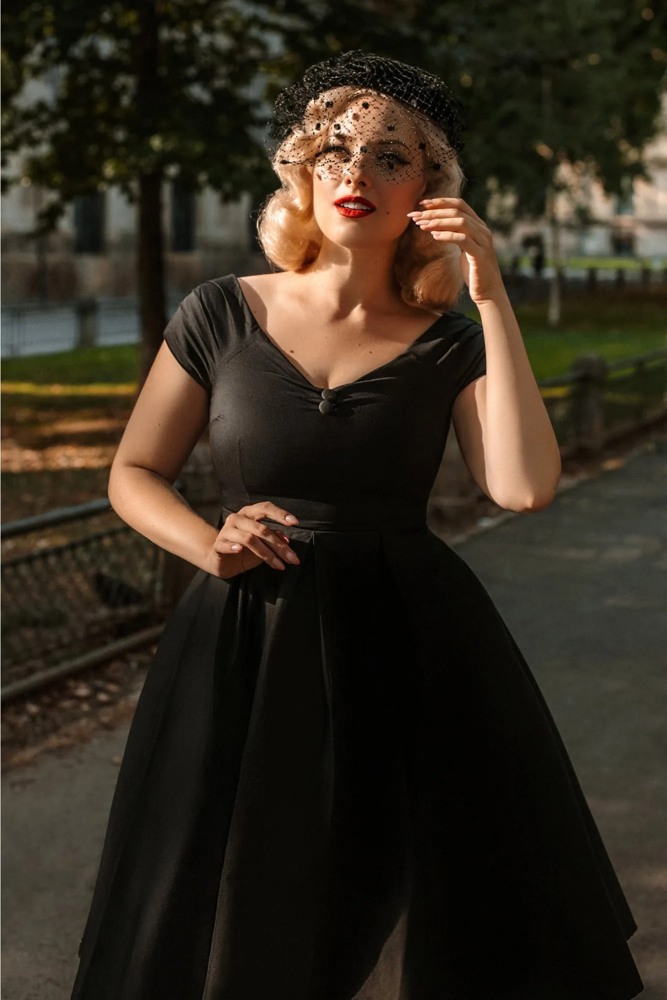 Miss Lily Dress in Black