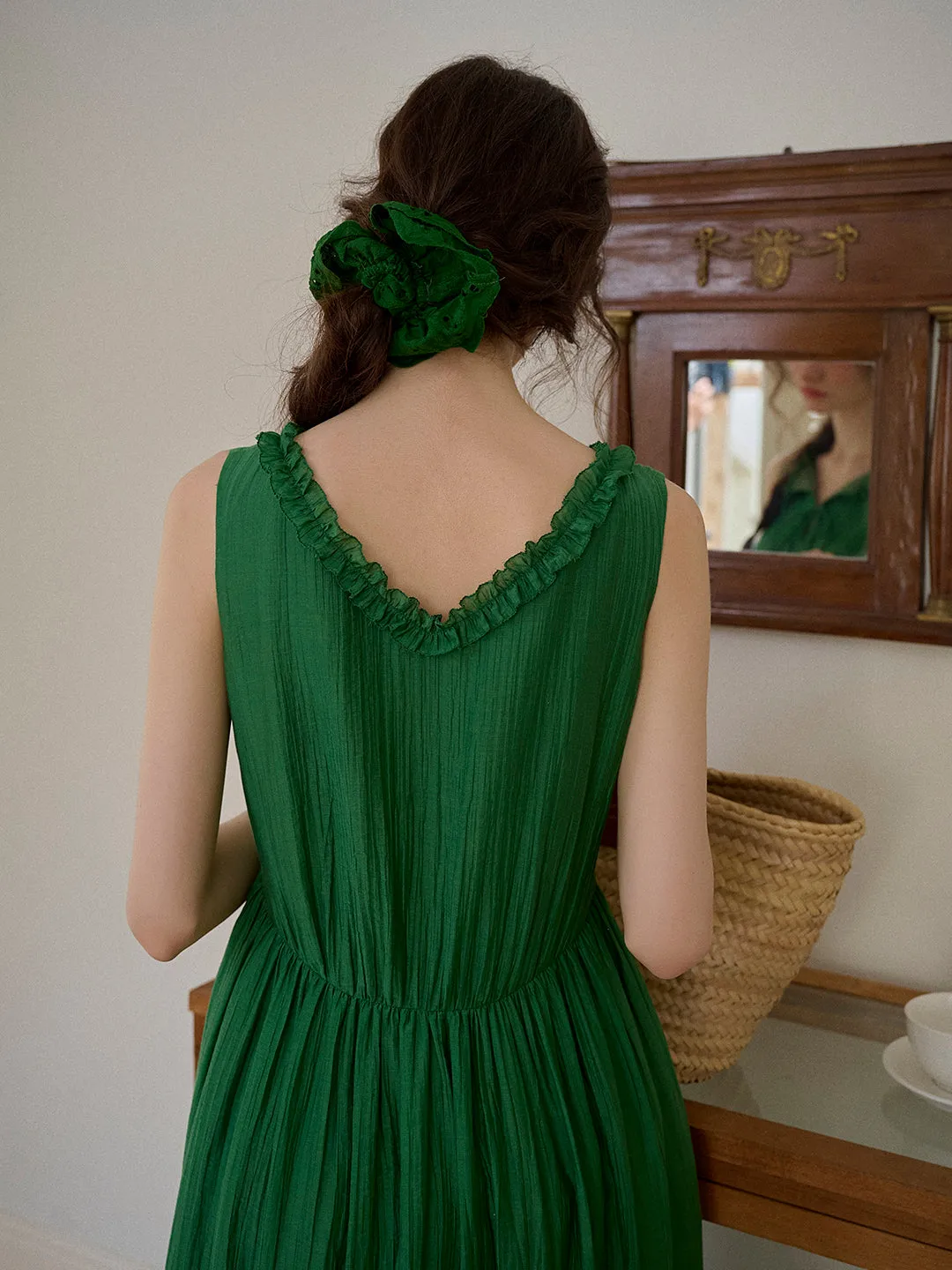 Paris Ruffle V-Neck Sleeveless Dress