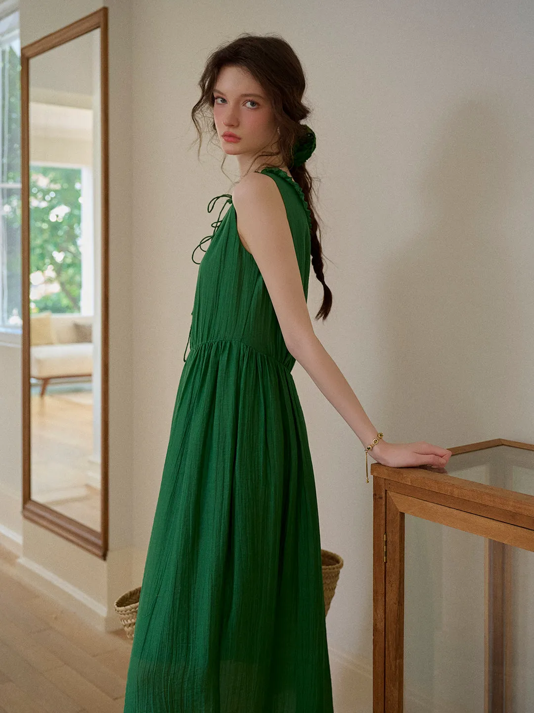 Paris Ruffle V-Neck Sleeveless Dress