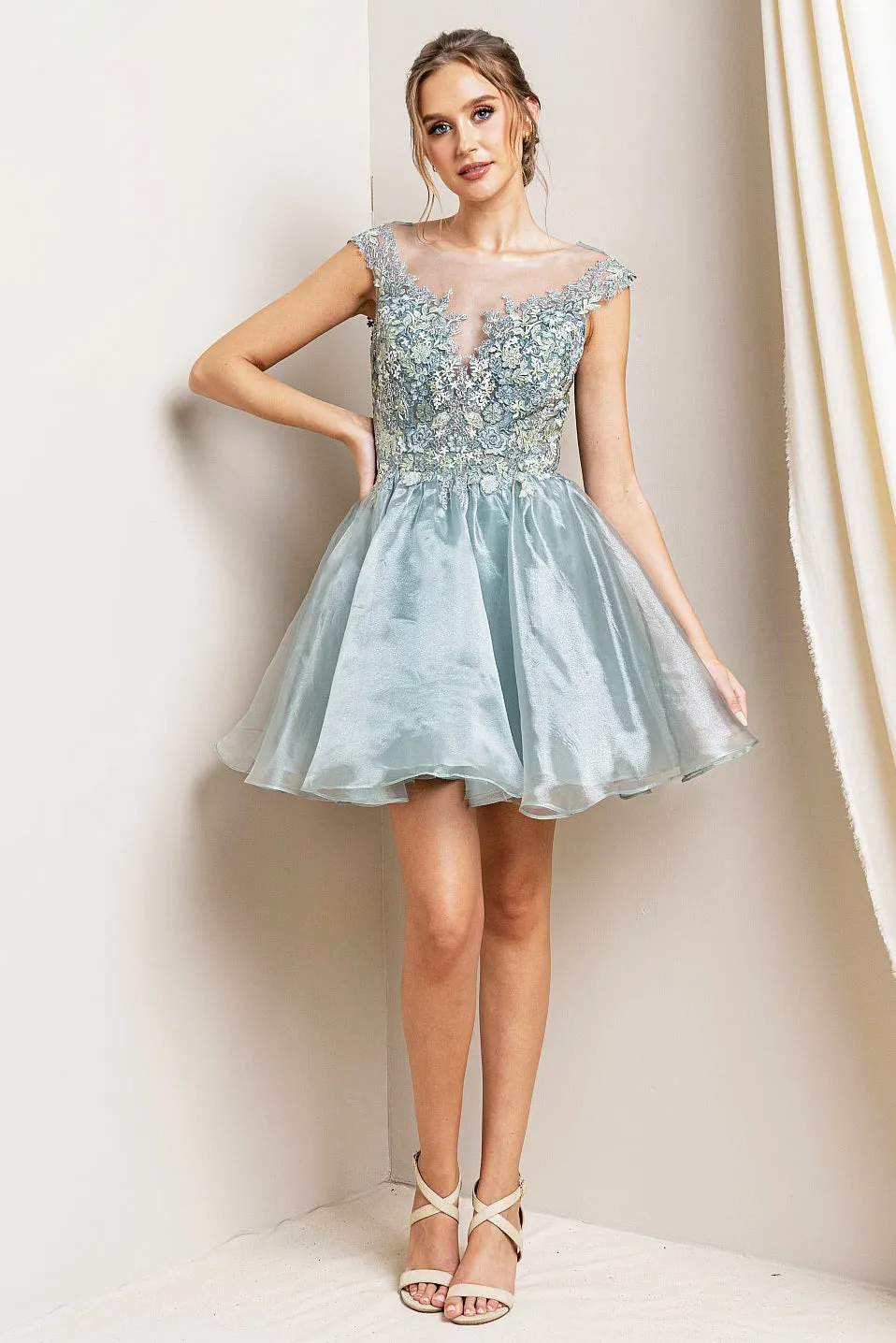 Robyn Dress in Mint