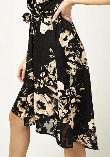 The Minimalist Floral Dress
