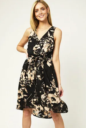 The Minimalist Floral Dress