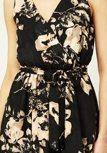 The Minimalist Floral Dress